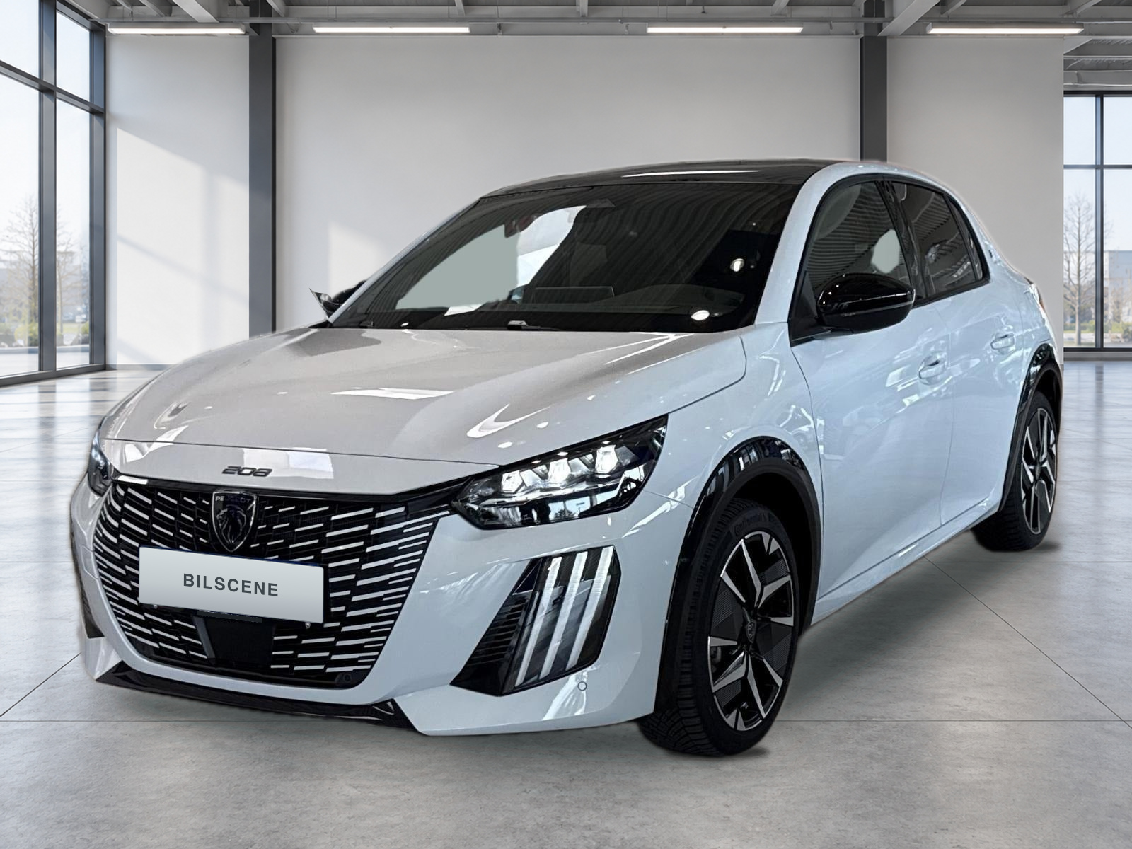 Samme Peugeot med ny showroom-baggrund, skygge og BilScene-plade
